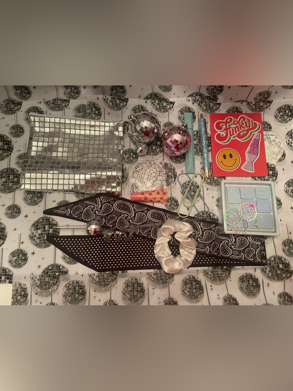 Mystery scoop disco ball fun box.